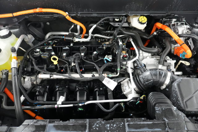 Certified 2025 Ford Maverick XLT w/ XLT Luxury Package FWD image 38