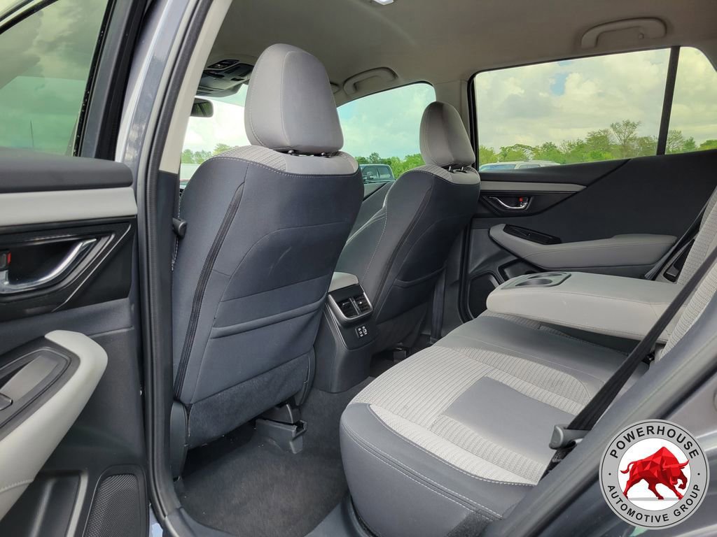 Used 2024 Subaru Outback Premium image 16