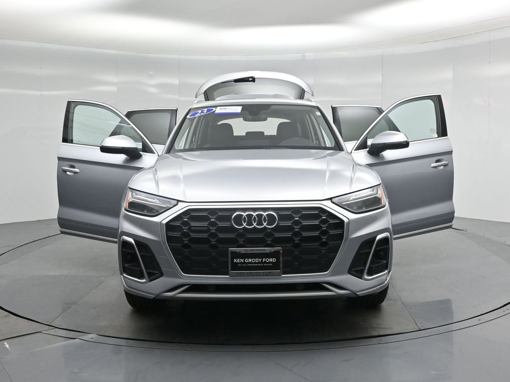 Used 2023 Audi Q5 2.0T Premium w/ Convenience Package image 54