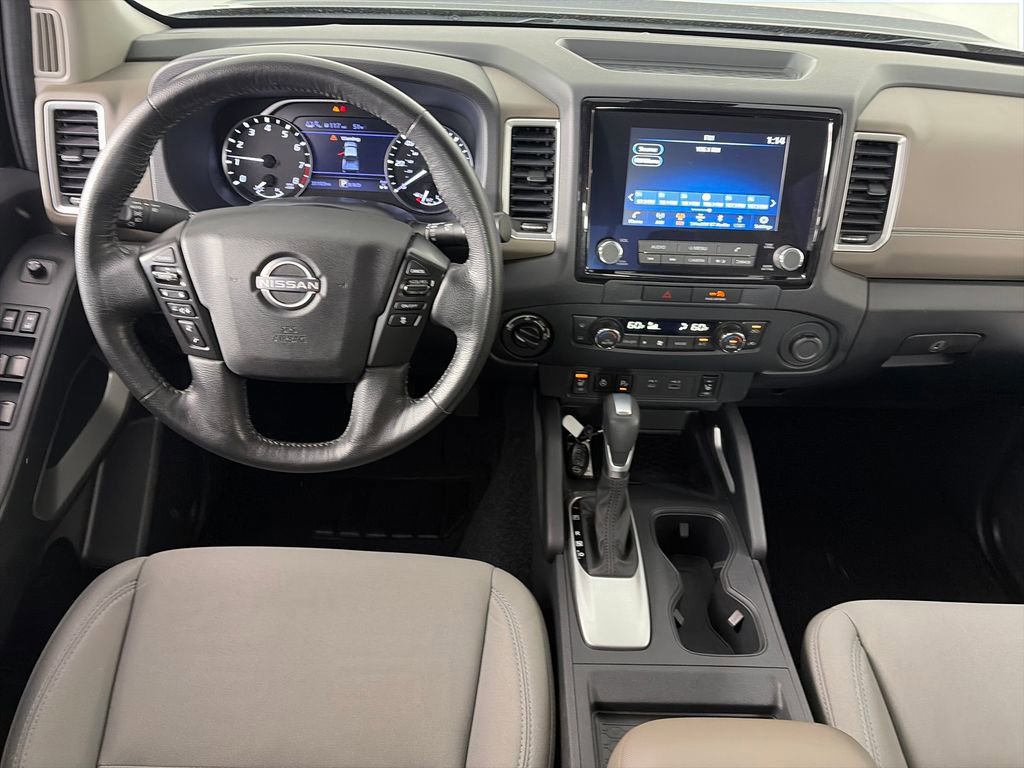 Used 2022 Nissan Frontier SV AWD/4WD image 14