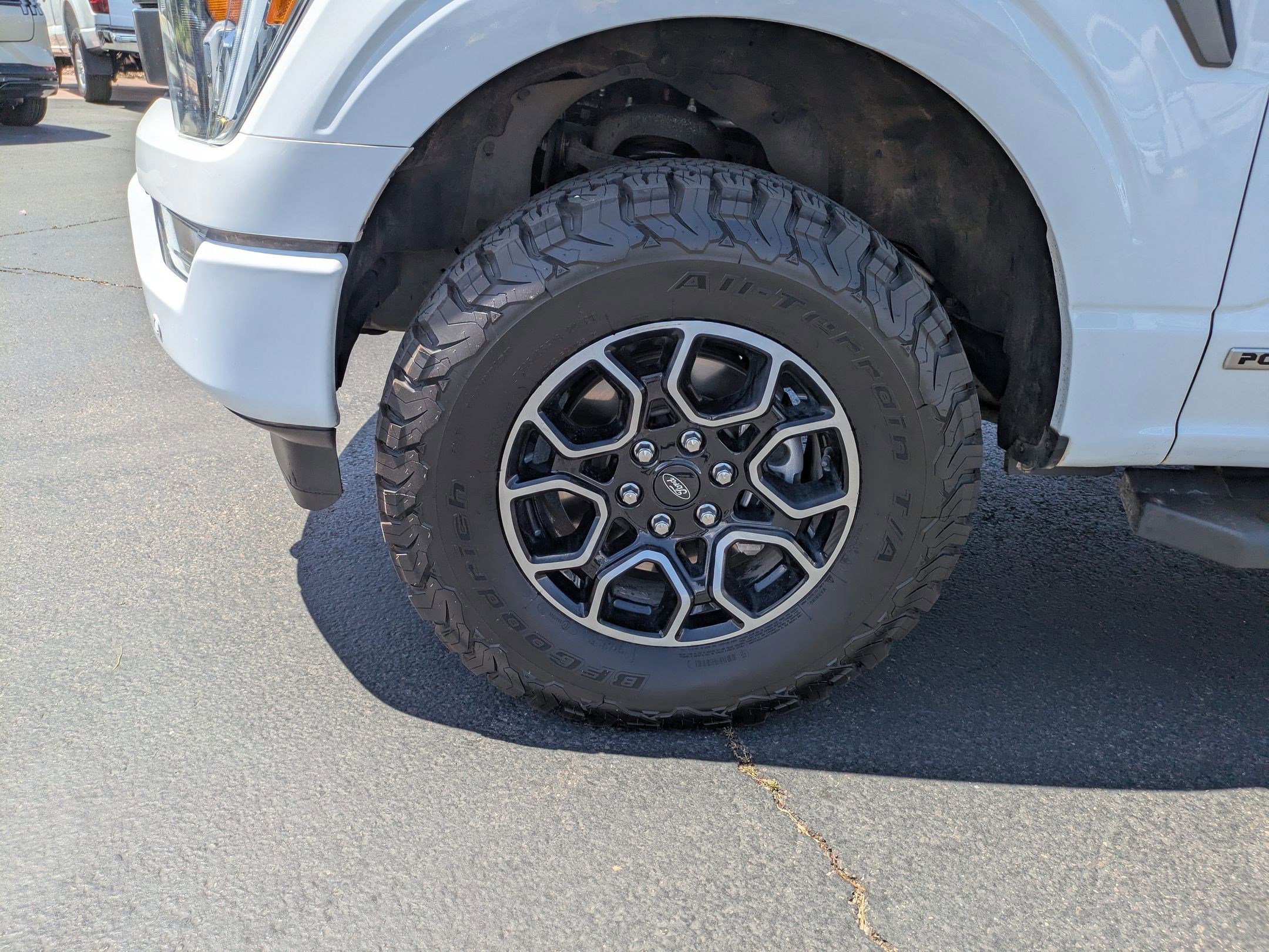 Certified 2023 Ford F150 Lariat AWD/4WD image 13