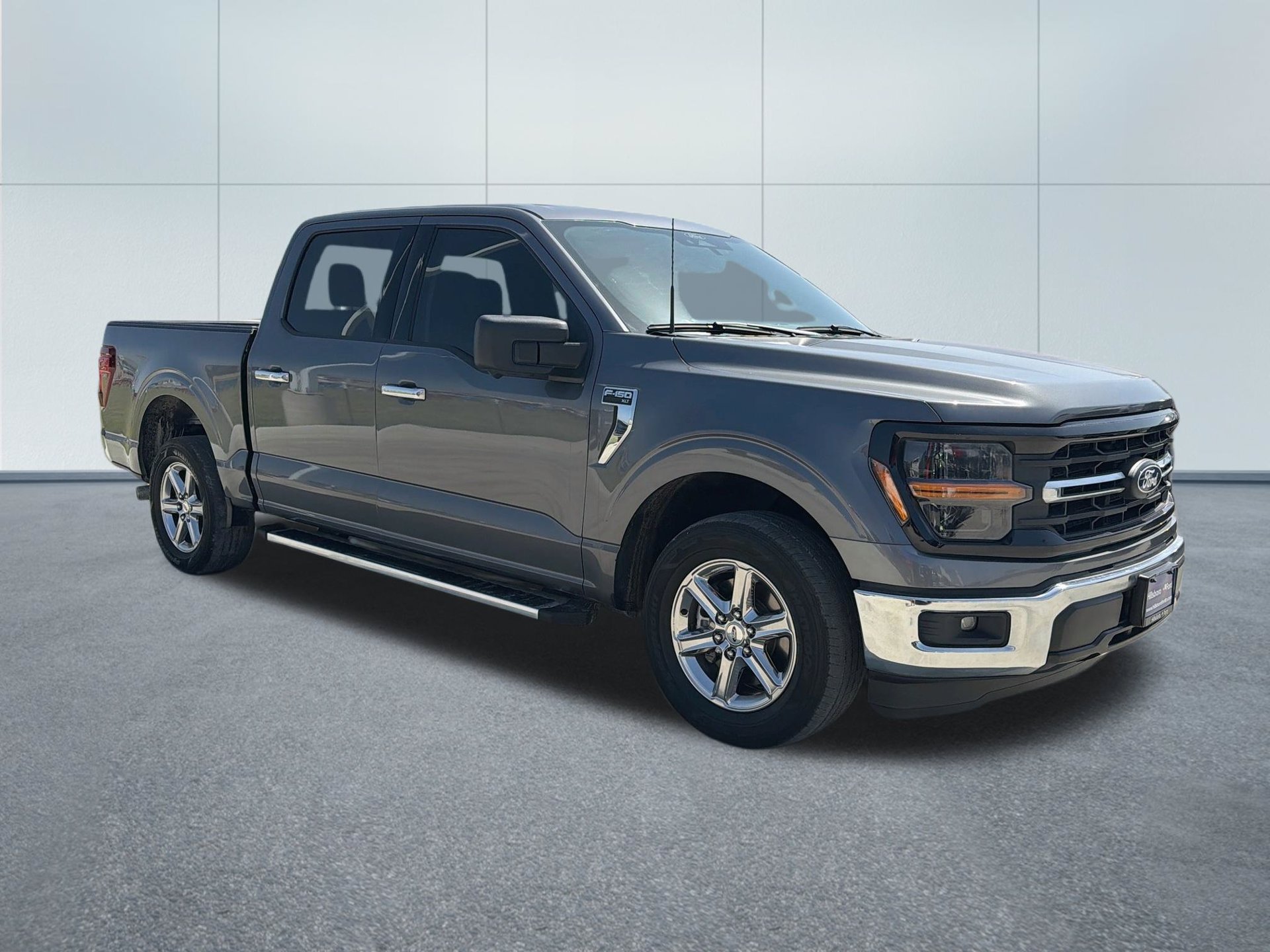 Certified 2024 Ford F150 XLT w/ Mobile Office Package RWD image 3