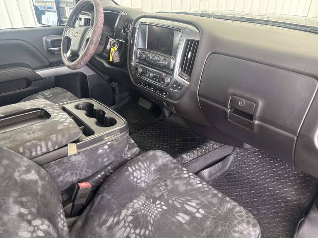 Used 2019 Chevrolet Silverado 2500 LT w/ Custom Sport Edition AWD/4WD image 17