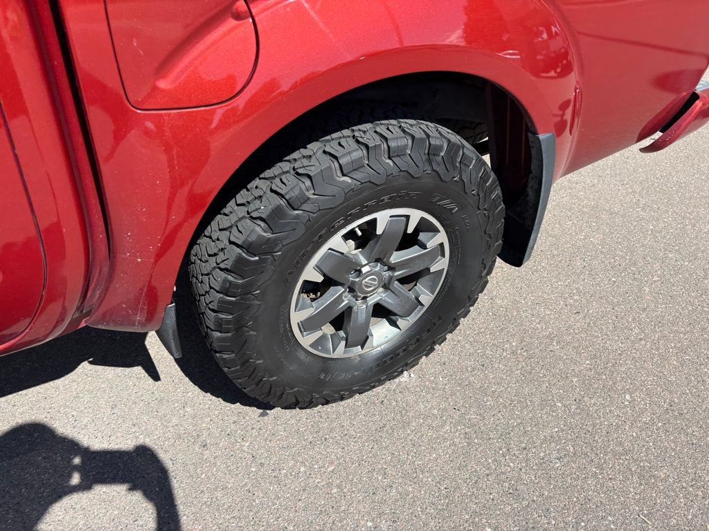 Used 2018 Nissan Frontier PRO-4X AWD/4WD image 12