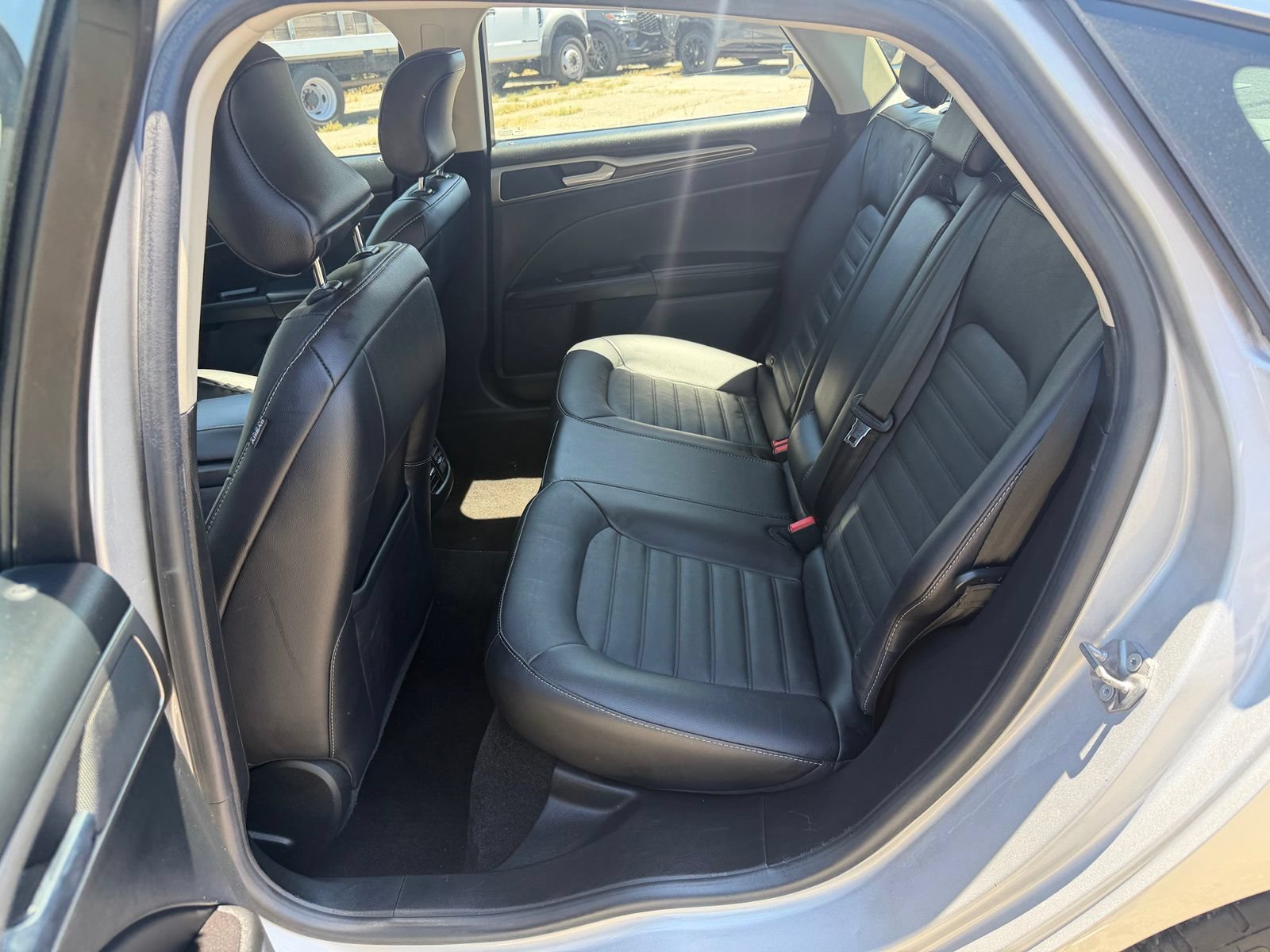 Certified 2018 Ford Fusion Energi SE FWD image 12