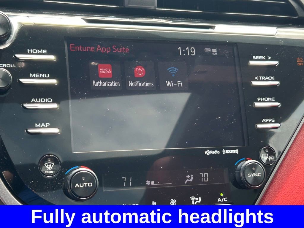 Used 2020 Toyota Camry XSE image 13