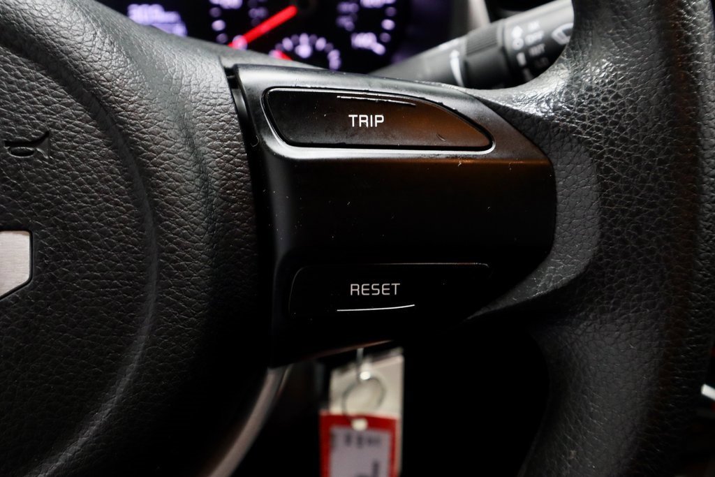 Used 2022 Kia Rio LX image 29