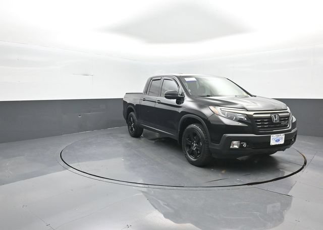 Used 2018 Honda Ridgeline Black Edition image 2