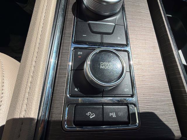 Certified 2024 Ford Expedition Limited AWD/4WD image 32