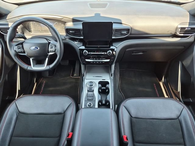 Certified 2023 Ford Explorer ST-Line AWD/4WD image 13
