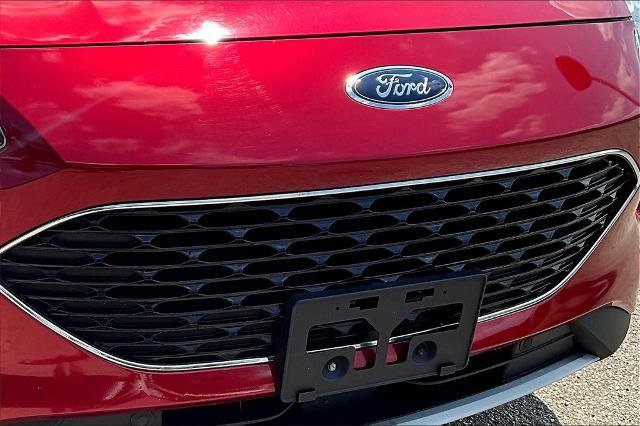 Certified 2020 Ford Escape Titanium image 27
