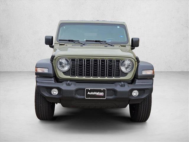 Used 2025 Jeep Wrangler Sport AWD/4WD image 8