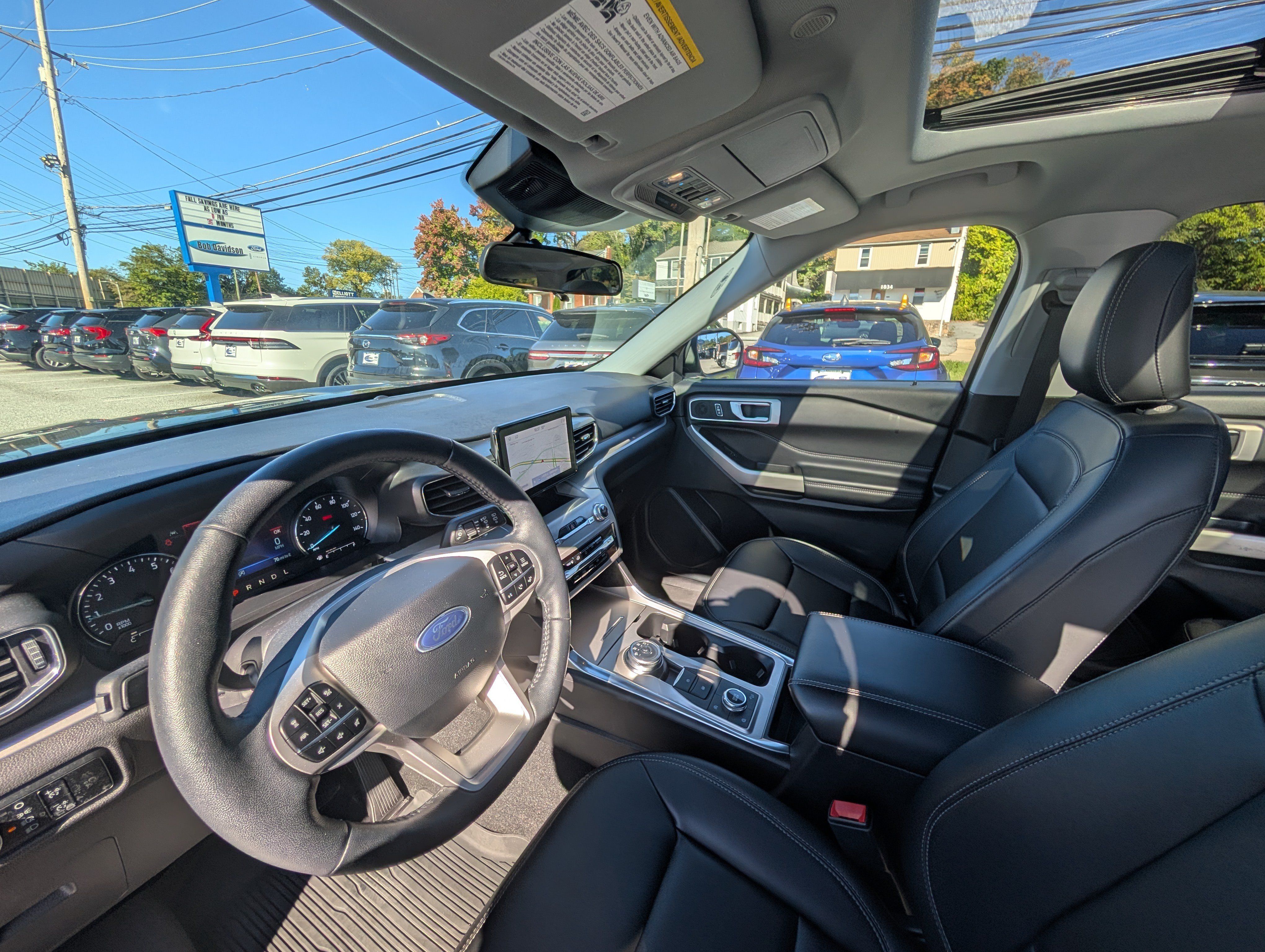 Certified 2023 Ford Explorer XLT w/ Equipment Group 202A AWD/4WD image 19