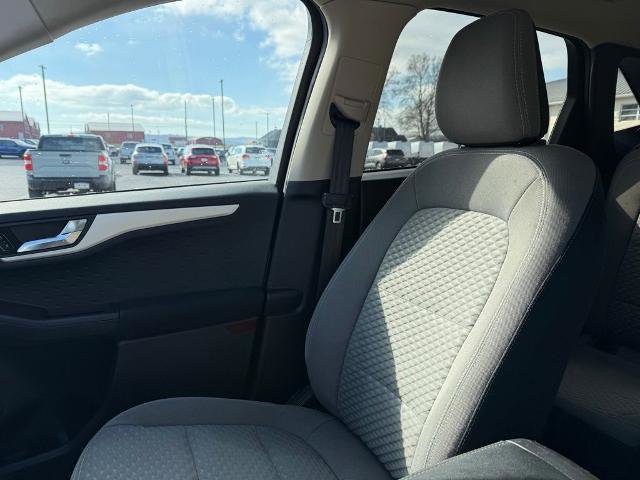 Certified 2020 Ford Escape SE AWD/4WD image 12