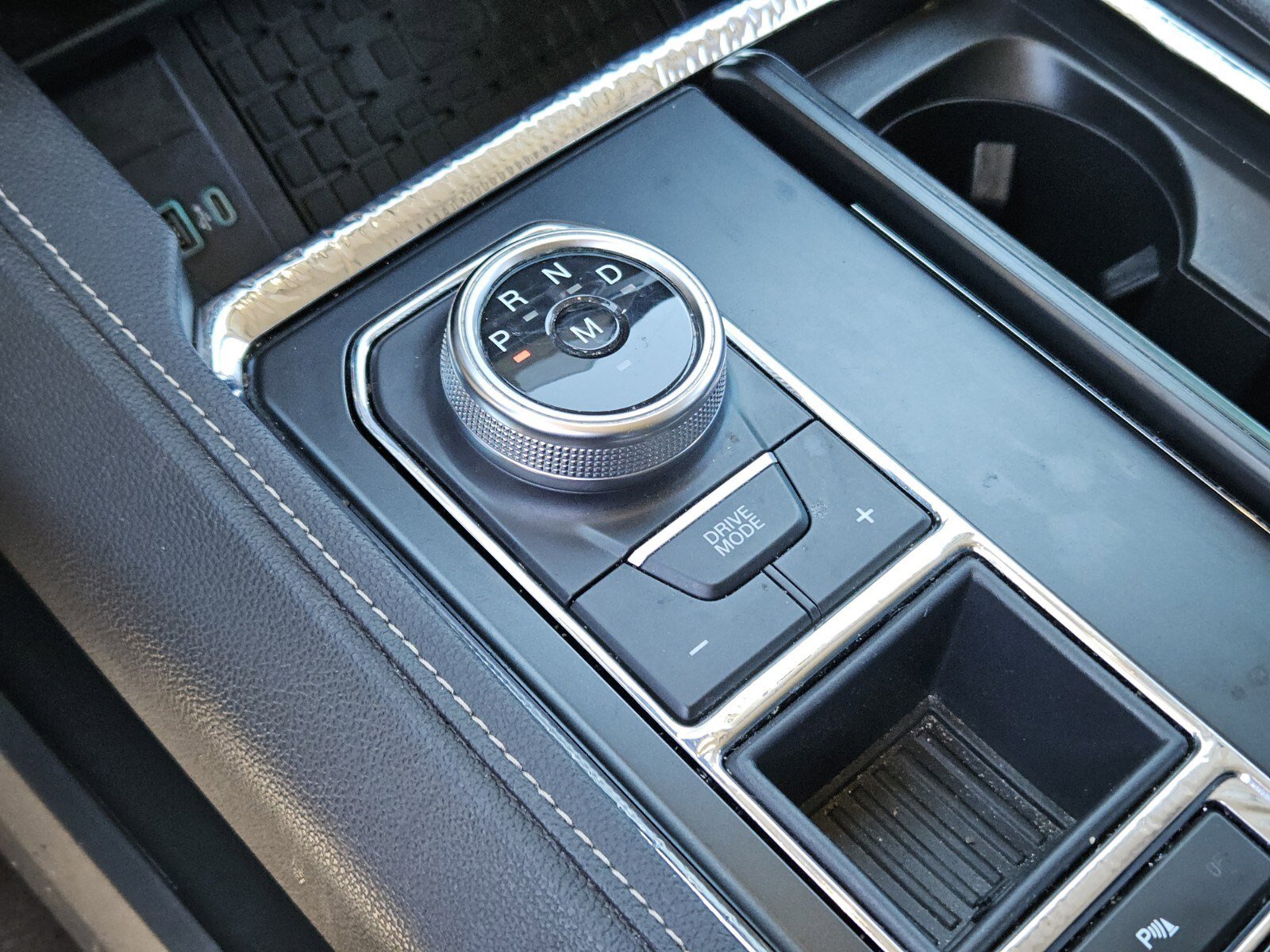 Certified 2023 Ford Expedition XLT image 26