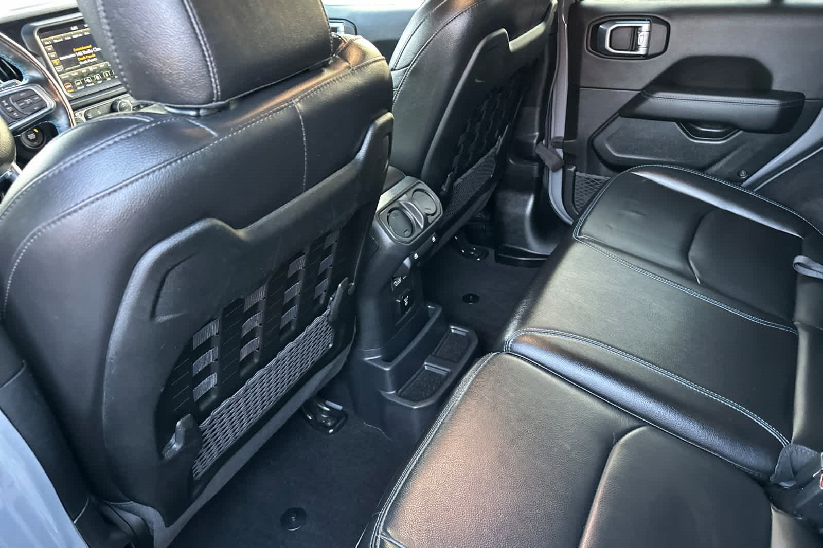 Used 2021 Jeep Wrangler Unlimited Rubicon 4xe w/ Steel Bumper Group image 10