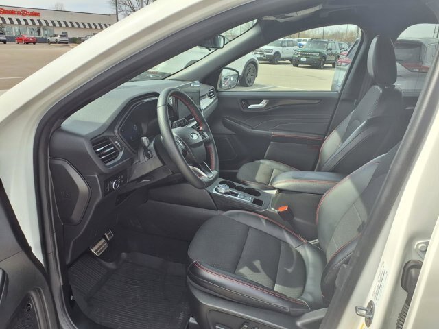 Certified 2023 Ford Escape ST-Line Select w/ Tech Pack #2 AWD/4WD image 24