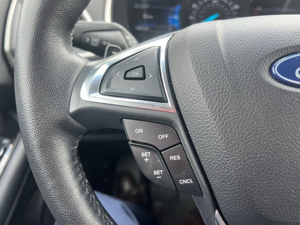 Certified 2020 Ford Edge SEL w/ Convenience Package AWD/4WD image 11
