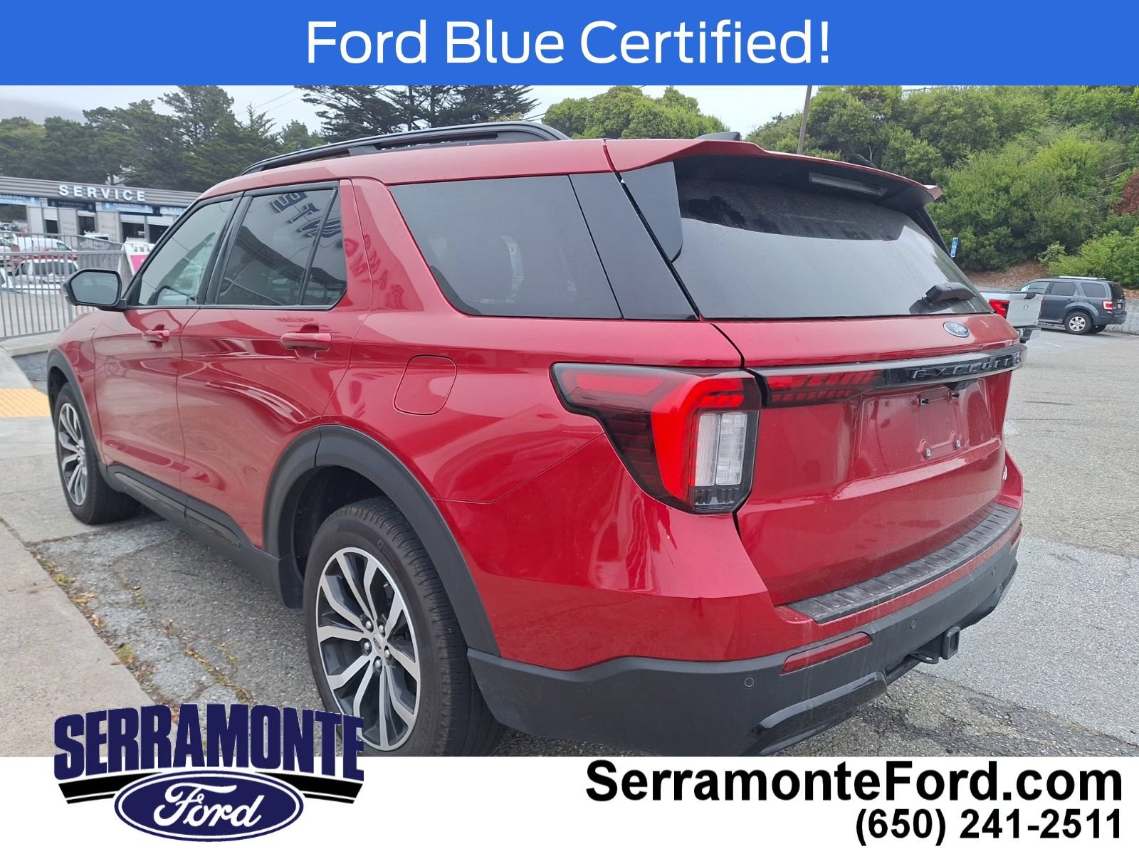Certified 2025 Ford Explorer ST-Line AWD/4WD image 4