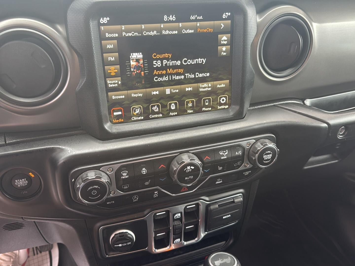 Used 2022 Jeep Wrangler Unlimited Sport AWD/4WD image 18