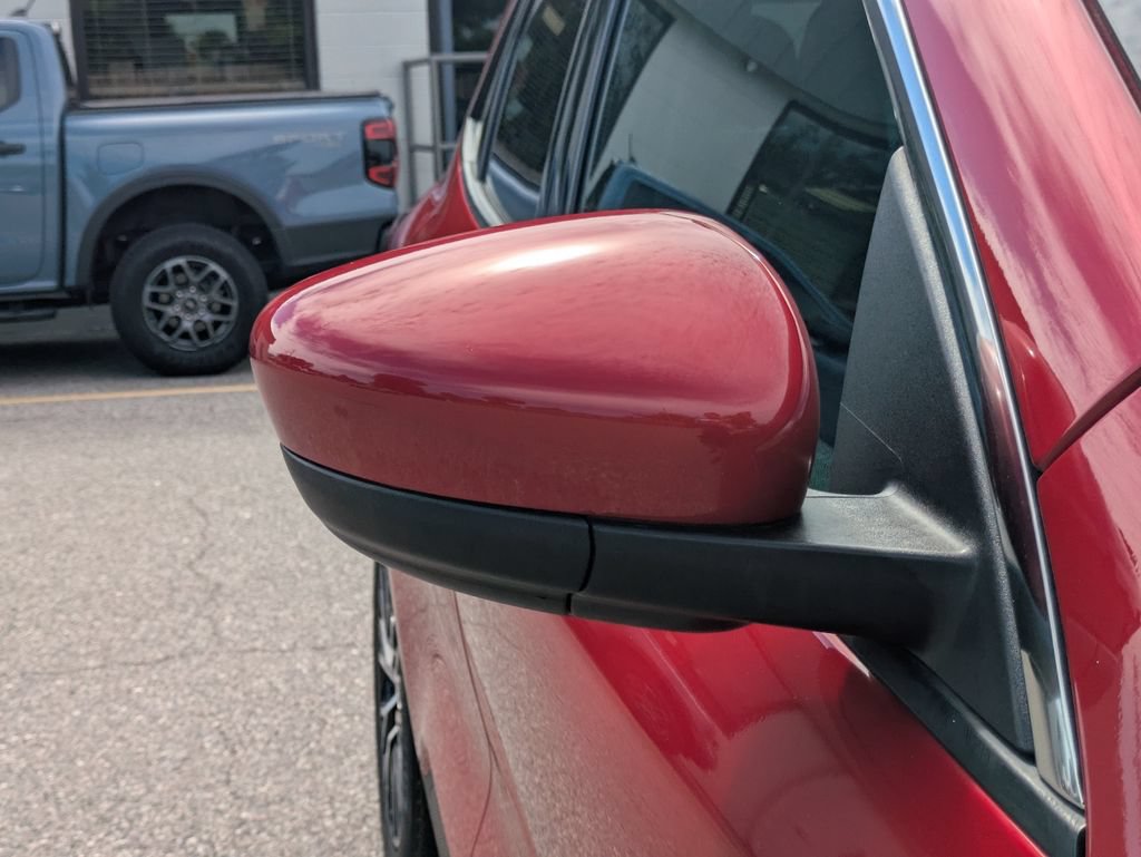 Certified 2023 Ford Escape SE FWD image 12