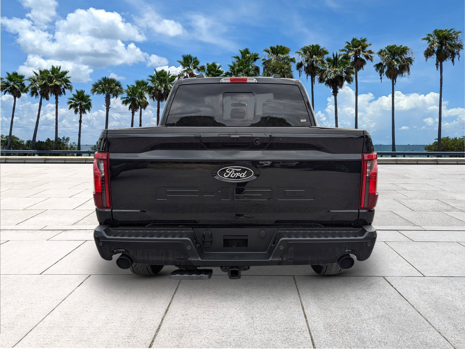 Certified 2025 Ford F150 XLT w/ Equipment Group 302A MID image 7