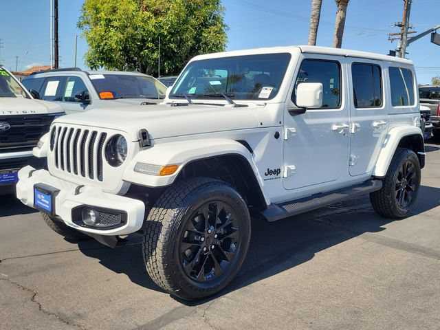 Used 2023 Jeep Wrangler Unlimited Sahara AWD/4WD image 25