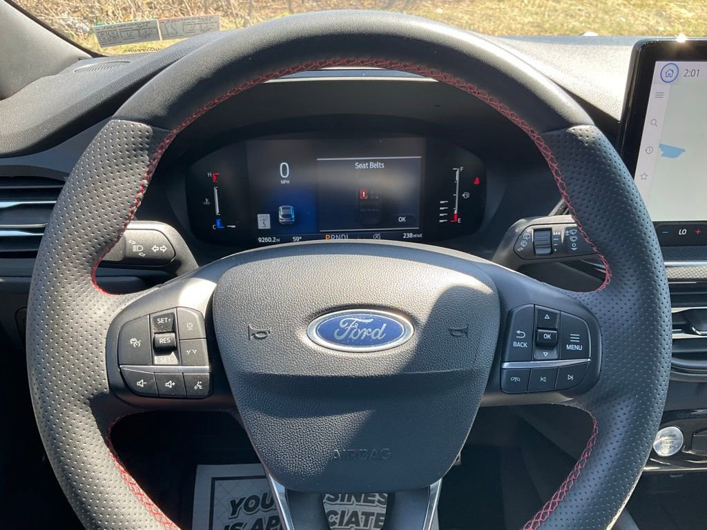 Certified 2023 Ford Escape ST-Line w/ Tech Pack #1 image 6