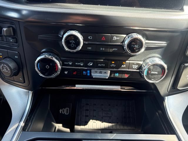 Certified 2025 Ford F150 Platinum AWD/4WD image 29