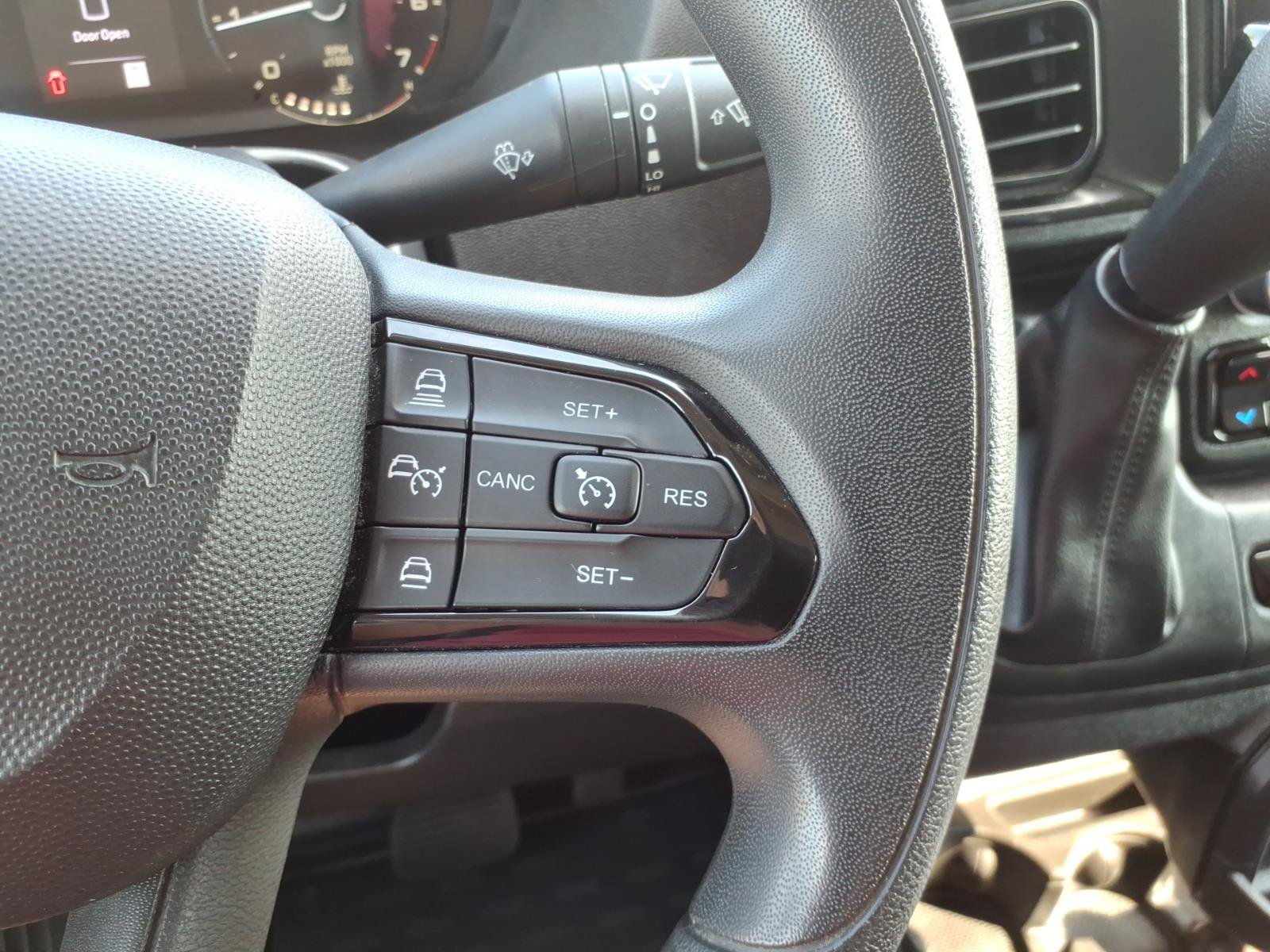 Used 2024 RAM ProMaster 2500 w/ Convenience Group FWD image 17