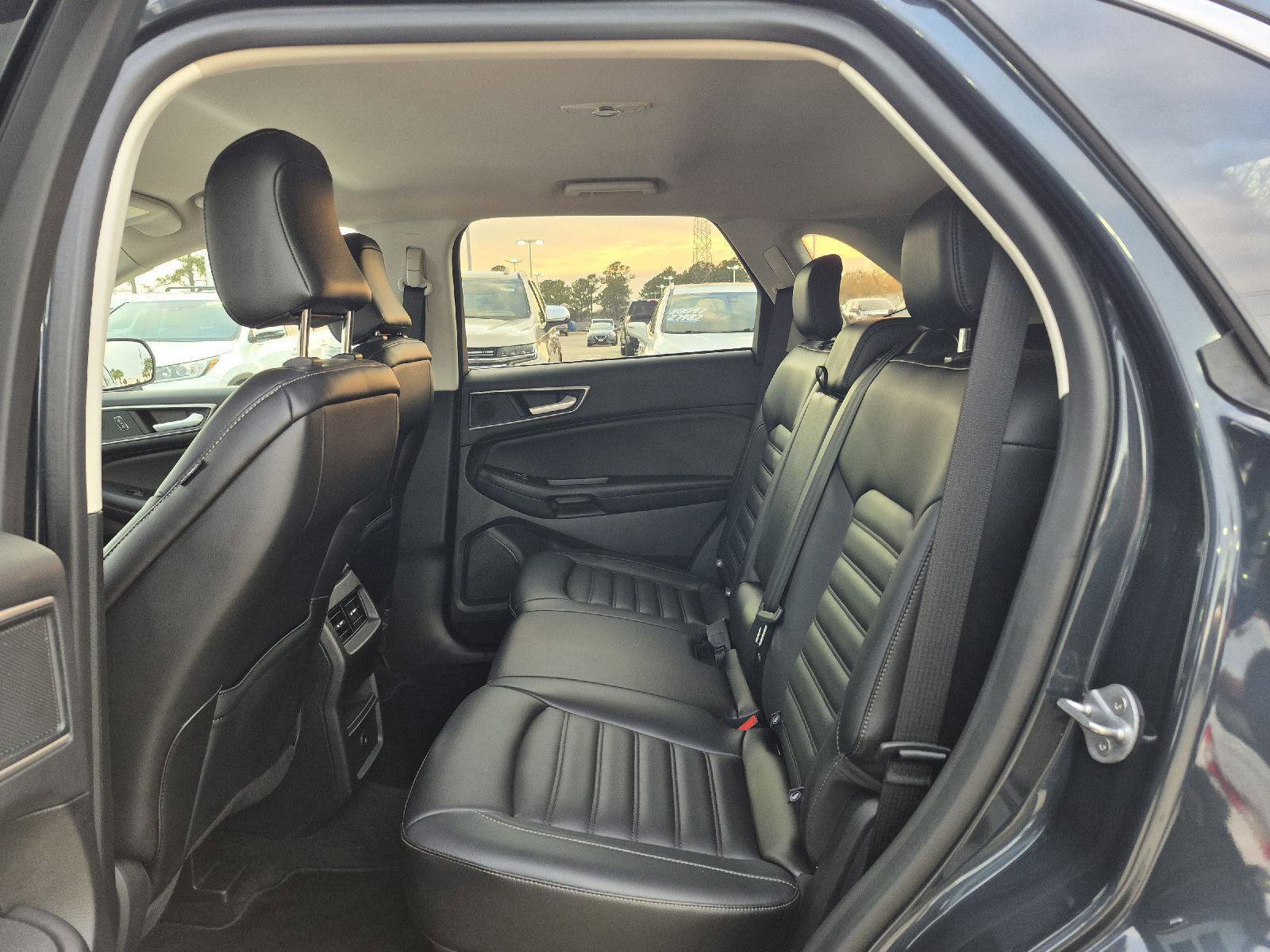 Certified 2024 Ford Edge SEL image 18