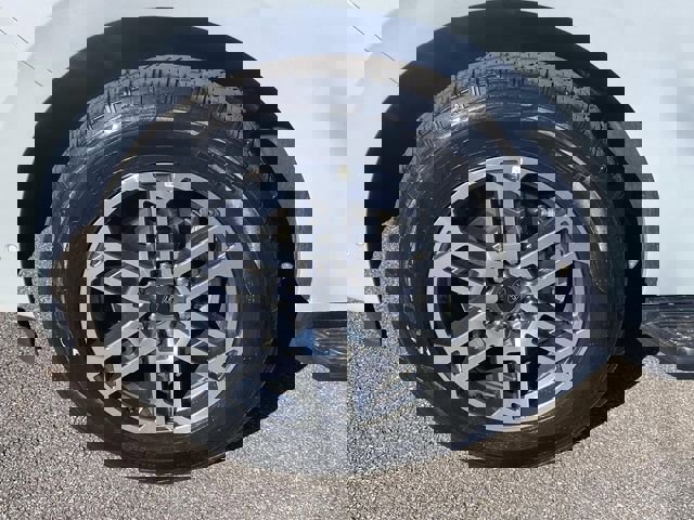 Certified 2025 Ford Expedition Active image 13