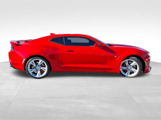 Used 2022 Chevrolet Camaro SS image 8