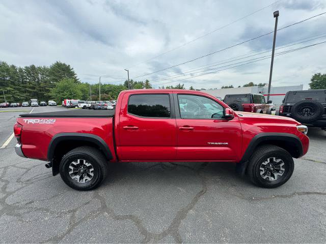Used 2019 Toyota Tacoma TRD Off-Road AWD/4WD image 7