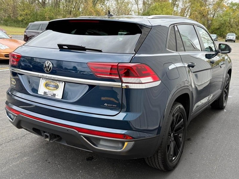 Used 2023 Volkswagen Atlas Cross Sport SE image 5