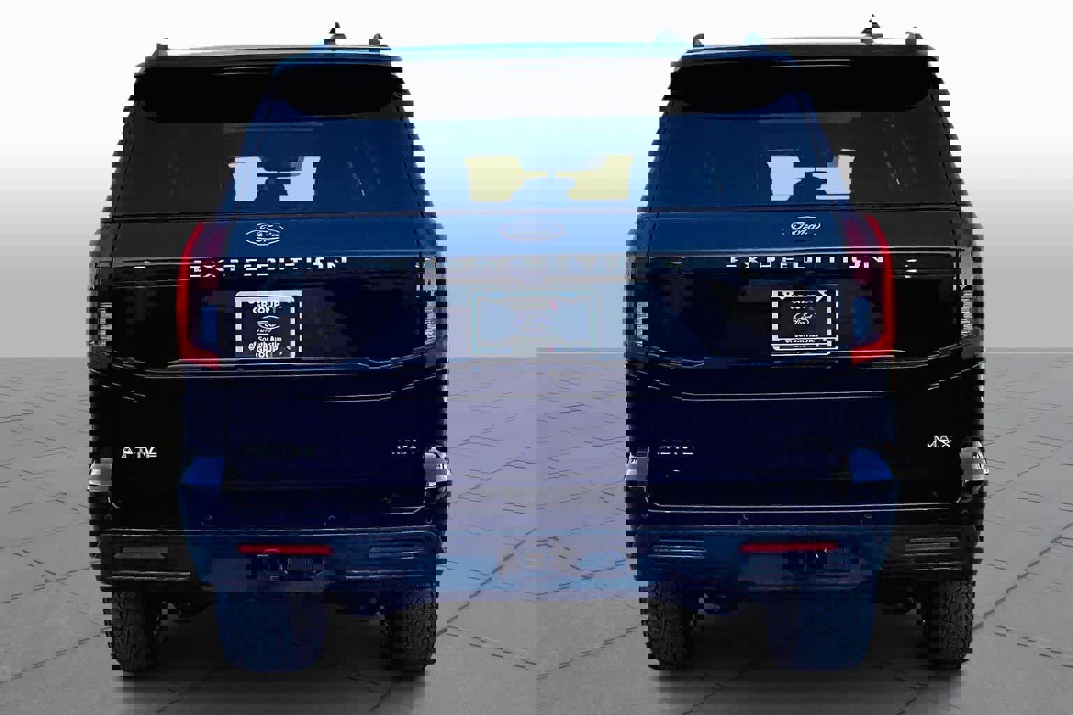 Certified 2025 Ford Expedition Max Active image 9