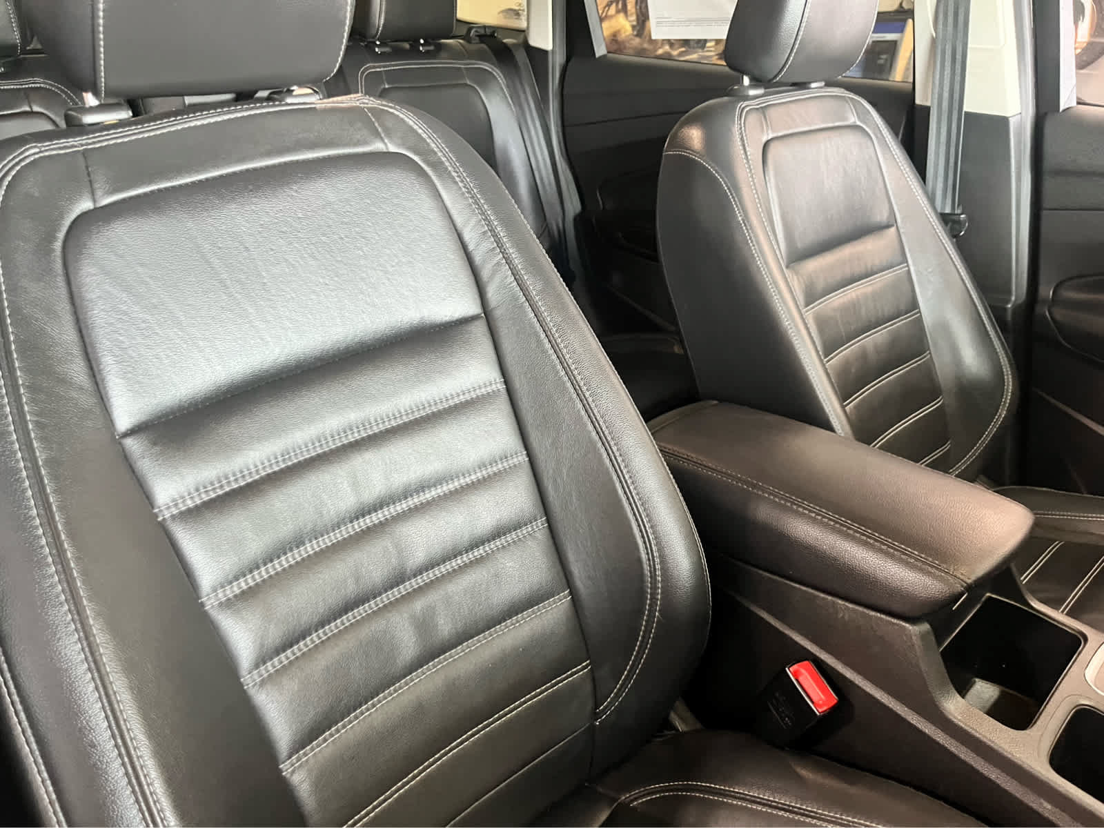 Certified 2018 Ford Escape SEL FWD image 47