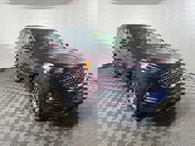 Certified 2024 Ford Edge SEL w/ Convenience Package image 5