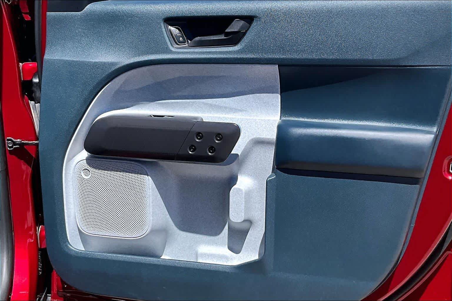 Certified 2025 Ford Maverick XLT w/ XLT Luxury Package FWD image 20