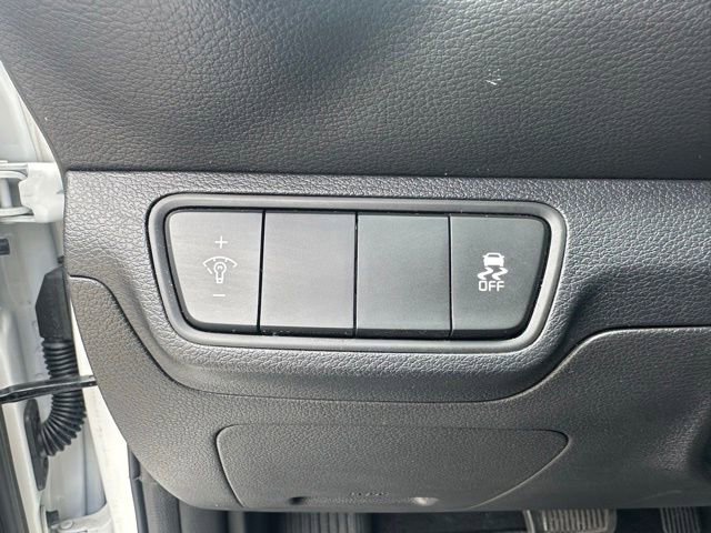 Used 2024 Kia Forte LXS FWD image 22