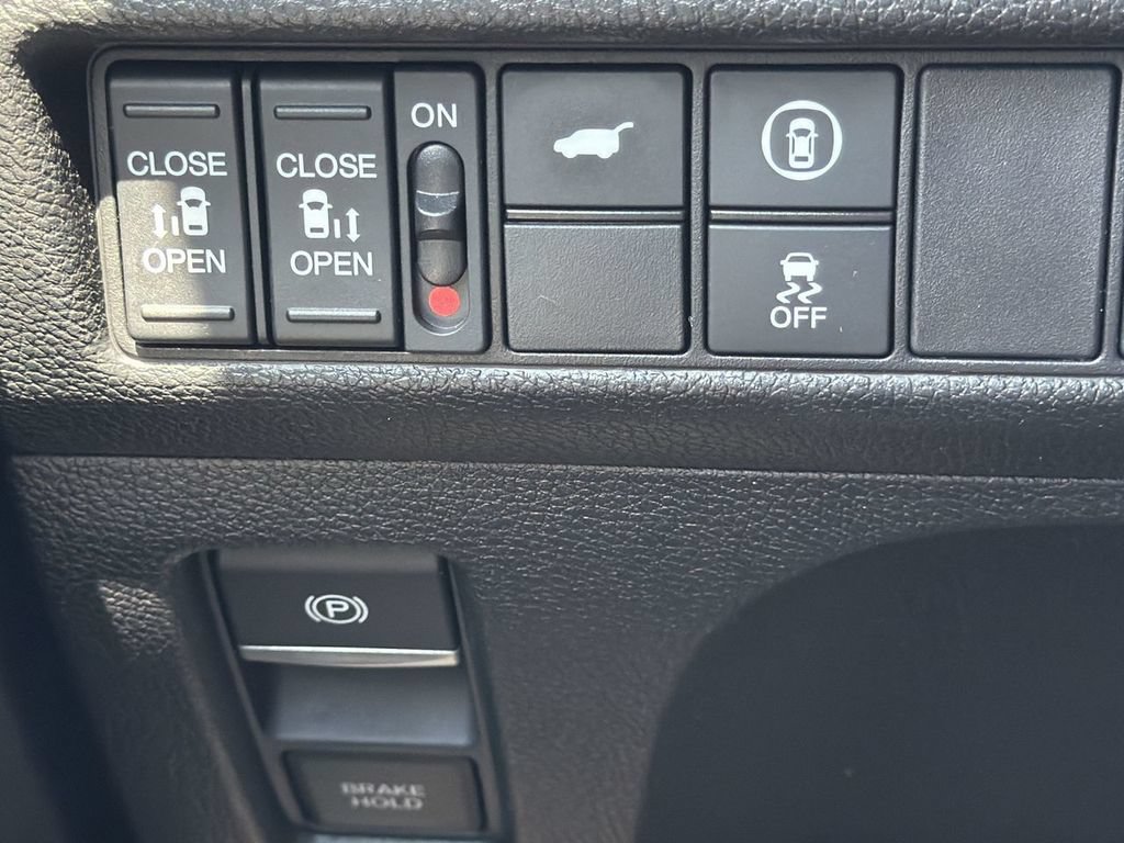 Used 2024 Honda Odyssey Sport image 19
