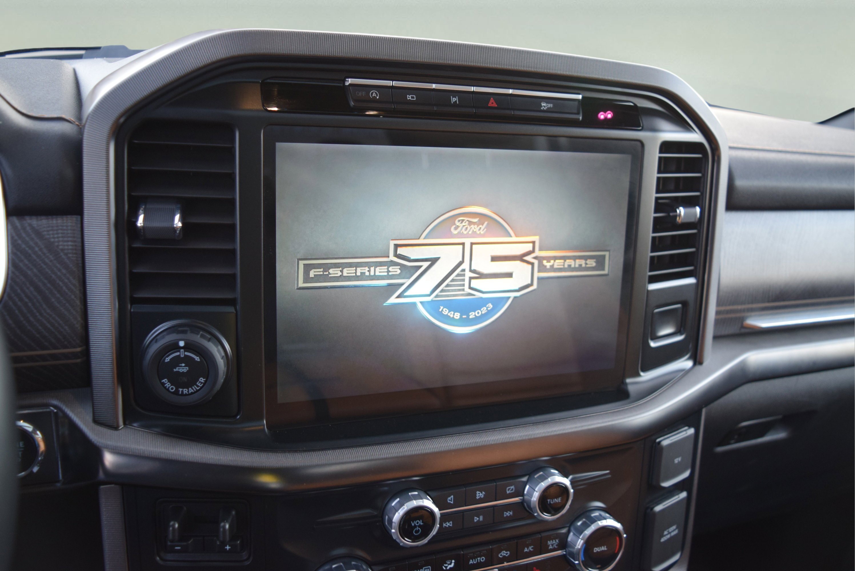 Certified 2023 Ford F150 Platinum w/ Equipment Group 701A High image 14