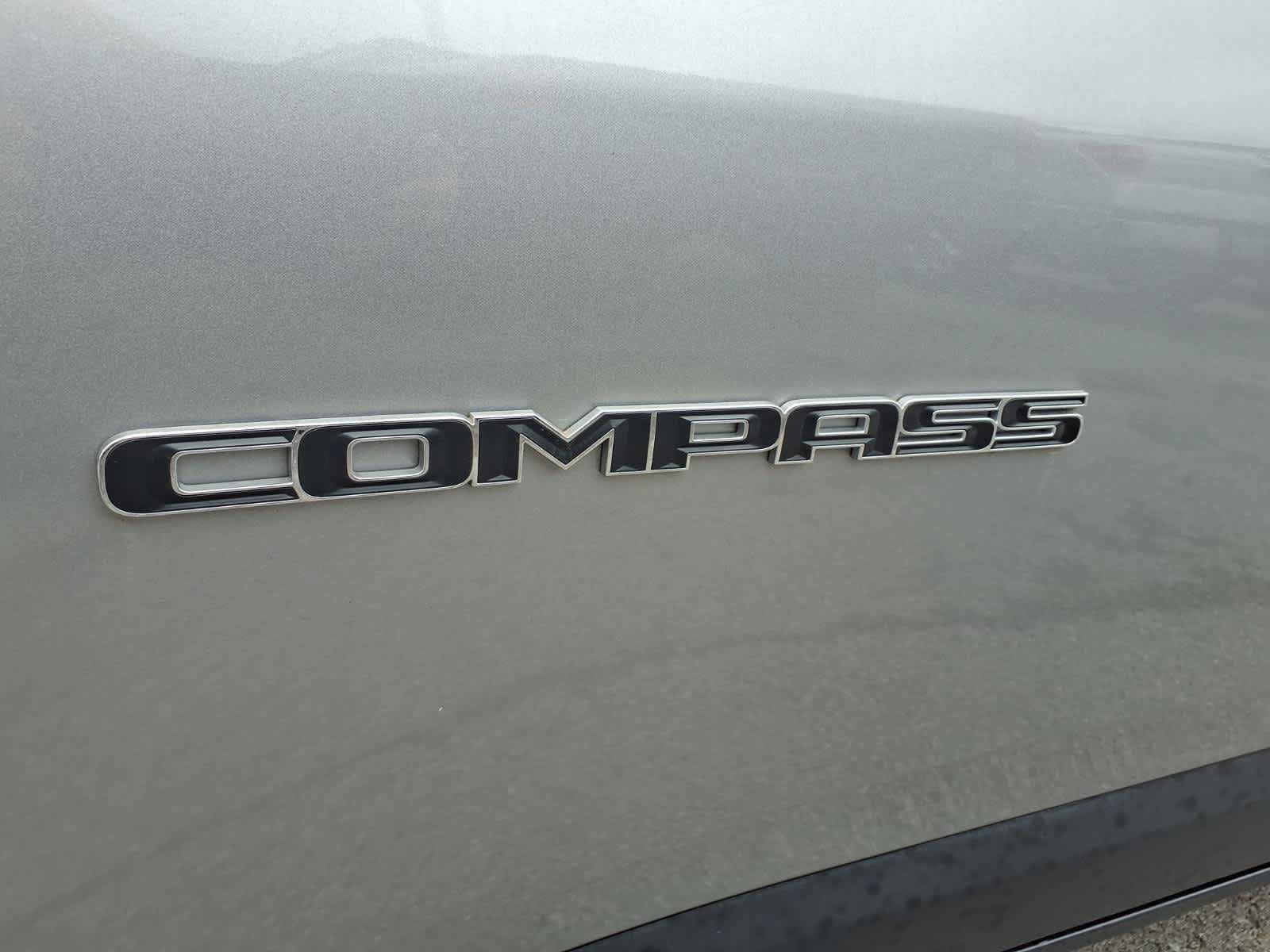 Used 2020 Jeep Compass Sport AWD/4WD image 6