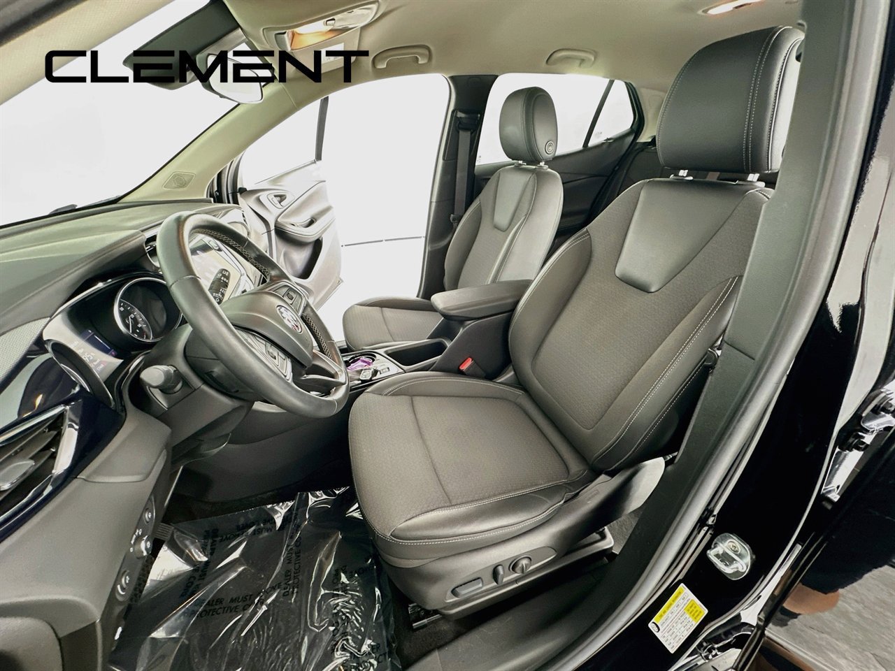 Used 2023 Buick Encore GX Select w/ Sport Touring Package FWD image 29