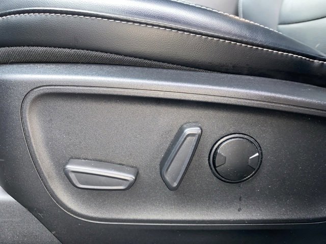 Certified 2023 Ford Escape Platinum image 19