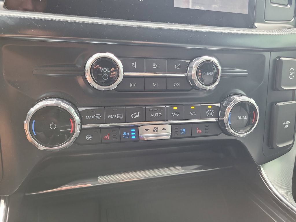 Certified 2022 Ford F150 Limited AWD/4WD image 23