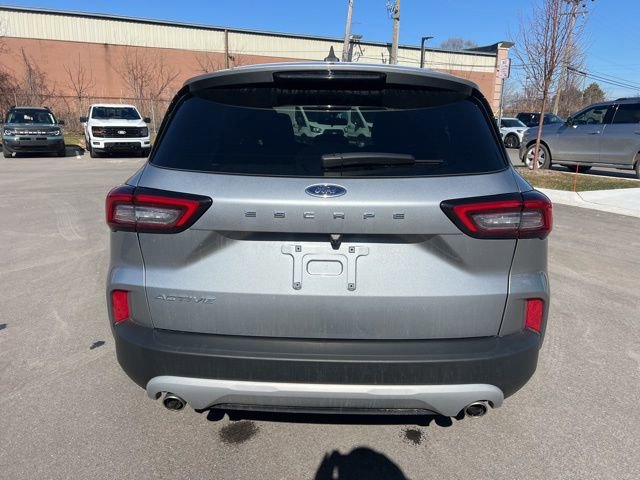 Certified 2024 Ford Escape Active w/ Cold Weather Package image 4