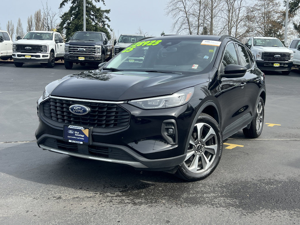 Certified 2025 Ford Escape Platinum AWD/4WD image 8