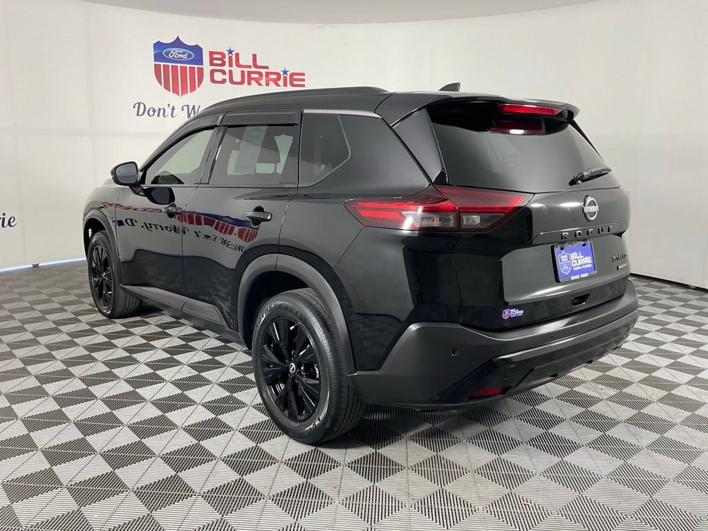Used 2023 Nissan Rogue SV w/ SV Premium Package AWD/4WD image 5
