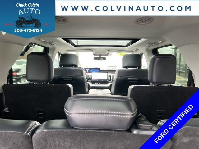 Certified 2025 Ford Expedition Platinum image 30